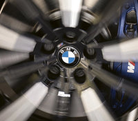 BMW 68mm Spinning Center Caps - Dynamic Floating Alloy Wheel Badges (4 Pcs)