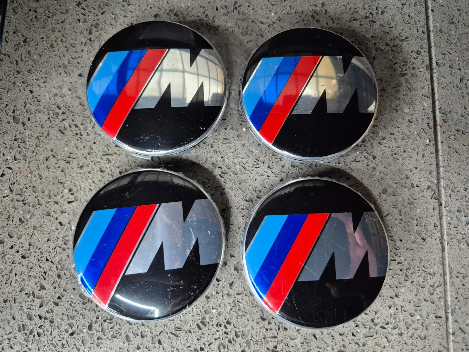 BMW 68mm M-Sport Wheel Centre Caps - Stealth Matt Black & Carbon Style (Set of 4)